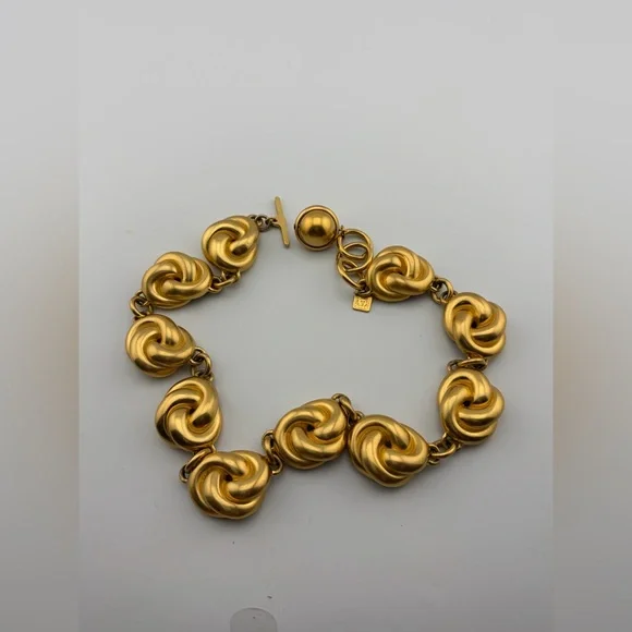 Vintage Anne Klein gold Matte Necklace & Earrings Set 1990’s